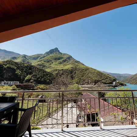 Koman_lakeview_apartments * Шкодер